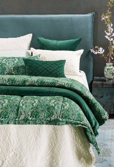 Bianca Lorenne - Bahia Ivory Bedspread / Eurocases